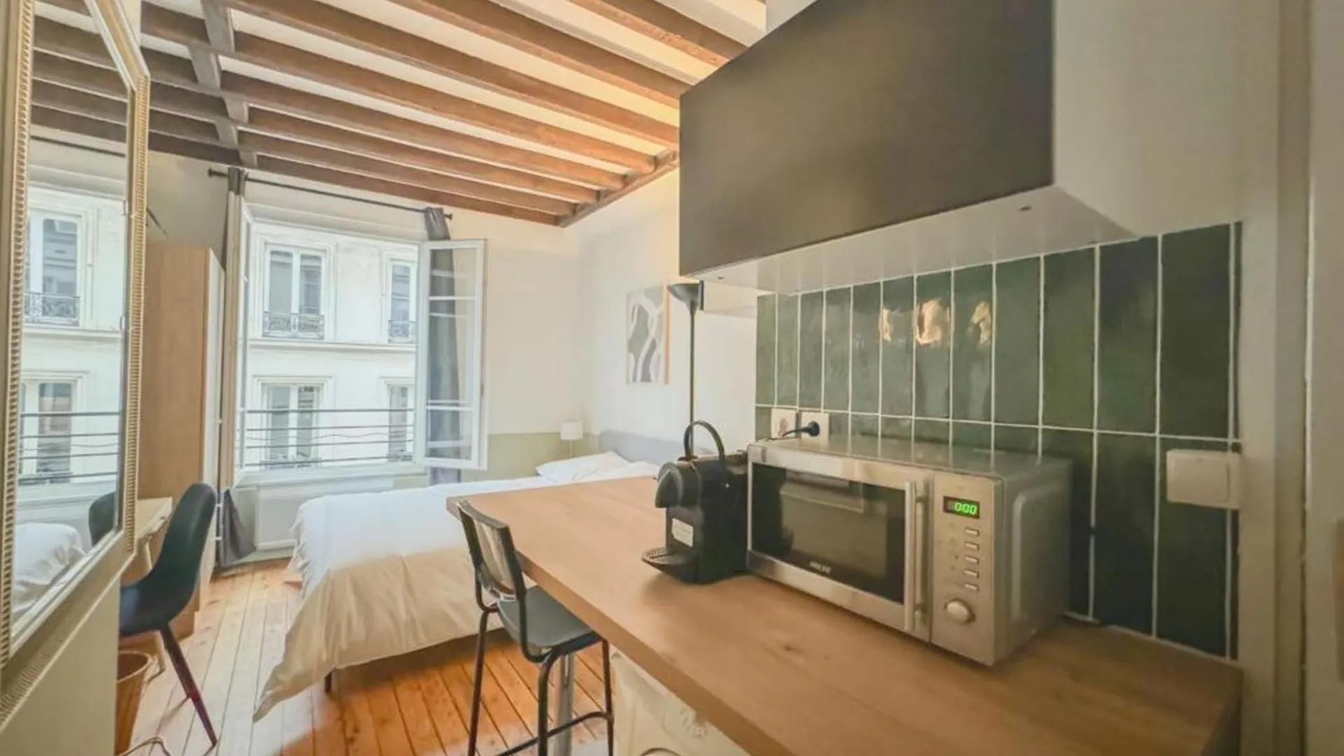 Flexliving - - Echiquier * Paris